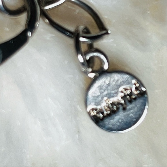 Ruby Road textured chain tear drop necklace - Picture 4 of 4